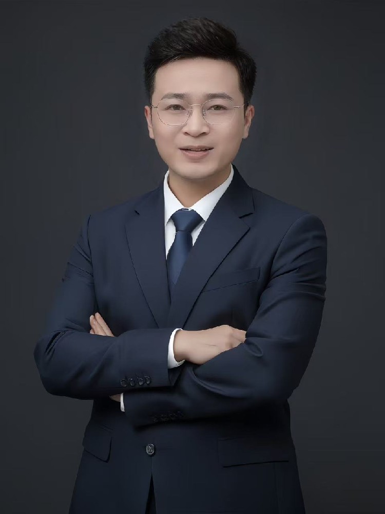 鲁飞